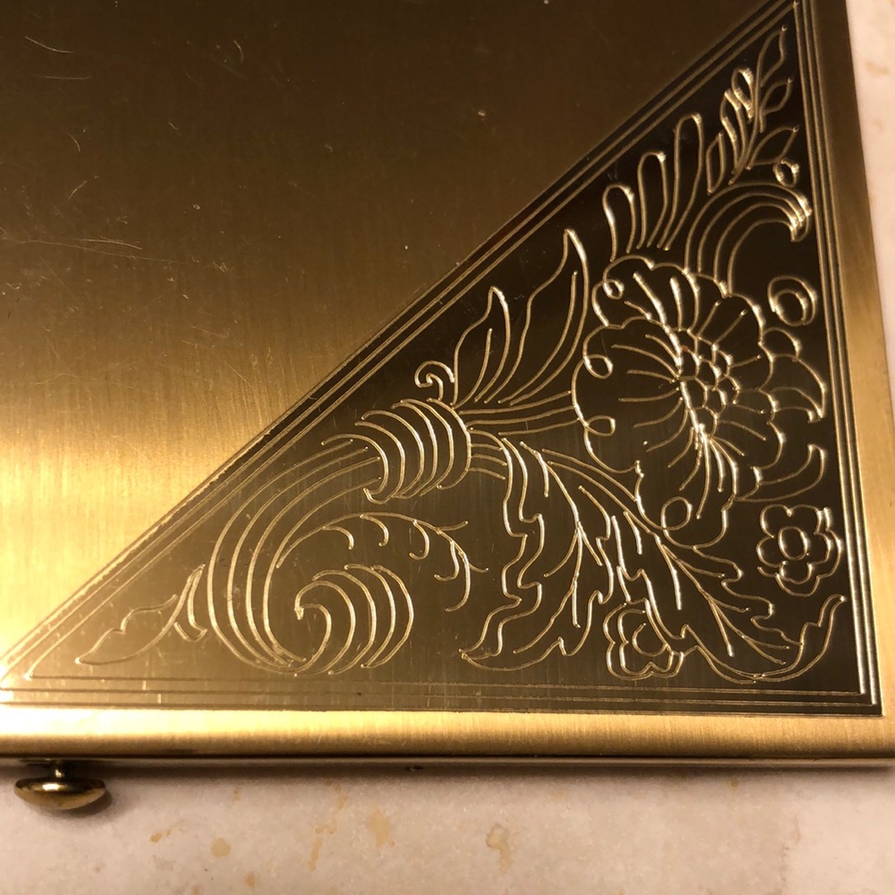 Vintage Wadsworth Cigarette Case - Picture 2 of 13